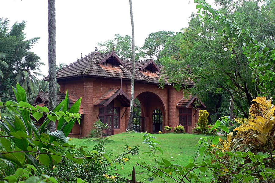 Thunchan Parambu in Tirur, Kerala, where many children begin Vidyarambham